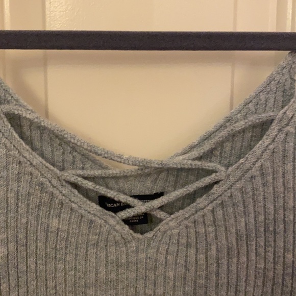 American Eagle crop top - Picture 2 of 4